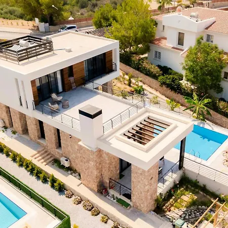 Kensington - Private Pool & Rooftop Terrace By Azur Prime فيلة *